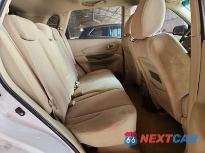 Zdjęcie 10 z 12 samochodu: 2006 HYUNDAI TUCSON GLS VIN:KM8JN72D76U334621 - miniatura