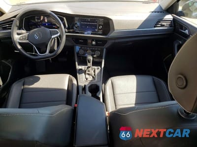 Zdjęcie 8 z 13 samochodu: 2023 VOLKSWAGEN JETTA SE VIN:3VW7M7BU3PM047409 - miniatura