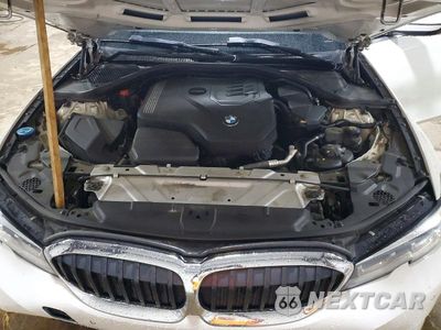 Zdjęcie 11 z 13 samochodu: 2019 BMW 330I VIN:3MW5R1J56K8A04281 - miniatura