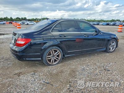 Trzecie zdjęcie samochodu z tyłu: 2014 MERCEDES-BENZ C 250 VIN:WDDGF4HB6EG216966 - miniatura