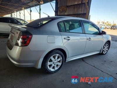 Trzecie zdjęcie samochodu z tyłu: 2011 NISSAN SENTRA 2.0 VIN:3N1AB6AP4BL621537 - miniatura