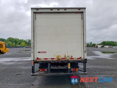 Zdjęcie 6 z 13 samochodu: 2016 ISUZU NPR HD BOX TRUCK VIN:JALC4W167G7001072 - miniatura