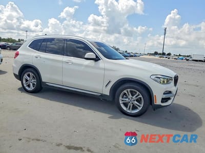 Czwarte zdjęcie samochodu z boku: 2020 BMW X3 SDRIVE30I VIN:5UXTY3C09L9B62388 - miniatura