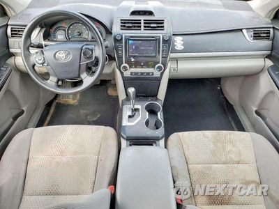 Zdjęcie 8 z 12 samochodu: 2012 TOYOTA CAMRY LE VIN:4T4BF1FK0CR208075 - miniatura