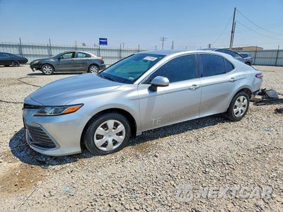 2022 TOYOTA CAMRY LE 4T1C11AK2NU062446 - główne zdjęcie licytacji z USA - miniatura