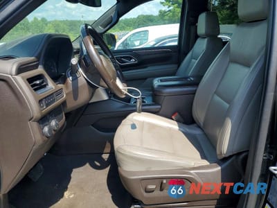 Zdjęcie 7 z 13 samochodu: 2021 CHEVROLET SUBURBAN C1500 LT VIN:1GNSCCKD0MR195723 - miniatura