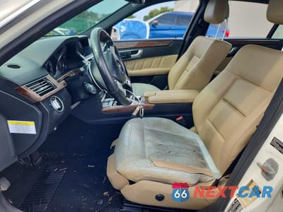 Zdjęcie 7 z 12 samochodu: 2013 MERCEDES-BENZ E 350 VIN:WDDHF5KB5DA759827 - miniatura