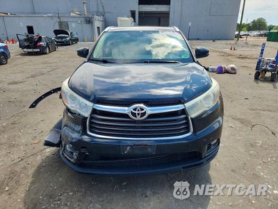 Piąte zdjęcie samochodu w środku: 2016 TOYOTA HIGHLANDER XLE VIN:5TDJKRFH5GS506298 - miniatura