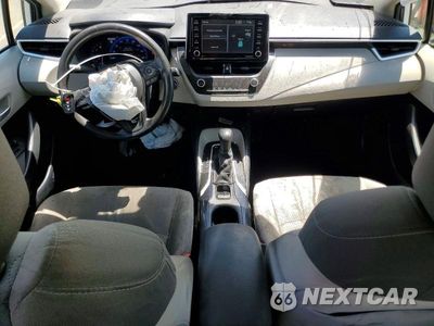 Zdjęcie 8 z 13 samochodu: 2021 TOYOTA COROLLA LE VIN:JTDEAMDE5MJ015304 - miniatura