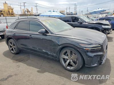 Czwarte zdjęcie samochodu z boku: 2023 GENESIS GV70 2.5T STANDARD VIN:KMUMADTB3PU090876 - miniatura