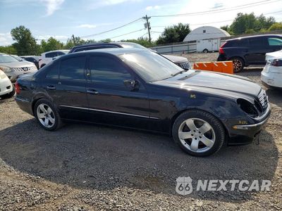 Czwarte zdjęcie samochodu z boku: 2006 MERCEDES-BENZ E 500 4MATIC VIN:WDBUF83J16X209720 - miniatura