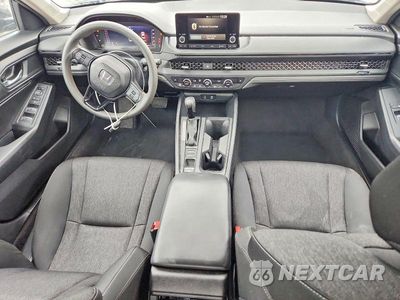 Zdjęcie 8 z 12 samochodu: 2025 HONDA ACCORD SE VIN:1HGCY1F43SA011613 - miniatura