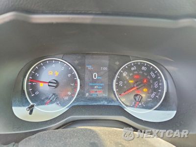 Zdjęcie 9 z 13 samochodu: 2022 TOYOTA RAV4 LE VIN:2T3H1RFV0NC189230 - miniatura