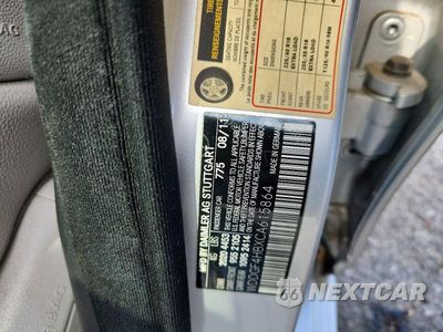 Zdjęcie 13 z 13 samochodu: 2012 MERCEDES-BENZ C 250 VIN:WDDGF4HBXCA615864 - miniatura