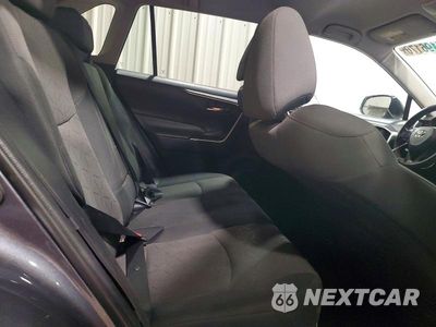 Zdjęcie 11 z 14 samochodu: 2021 TOYOTA RAV4 XLE VIN:2T3W1RFV5MW115323 - miniatura