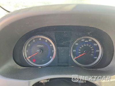 Zdjęcie 9 z 12 samochodu: 2017 HYUNDAI ACCENT SE VIN:KMHCT4AE1HU167912 - miniatura