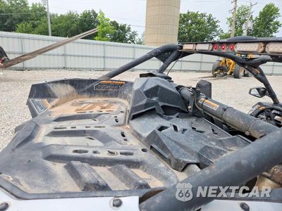 Zdjęcie 6 z 10 samochodu: 2020 CAN-AM MAVERICK X3 DS TURBO VIN:3JBVGAY42LK000855 - miniatura