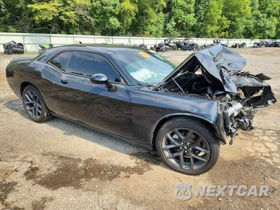 Czwarte zdjęcie samochodu z boku: 2023 DODGE CHALLENGER SXT VIN:2C3CDZAGXPH650336 - miniatura