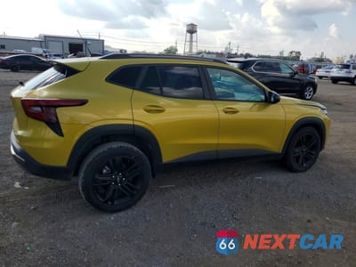 Trzecie zdjęcie samochodu z tyłu: 2024 CHEVROLET TRAX ACTIV VIN:KL77LKE26RC004476 - miniatura
