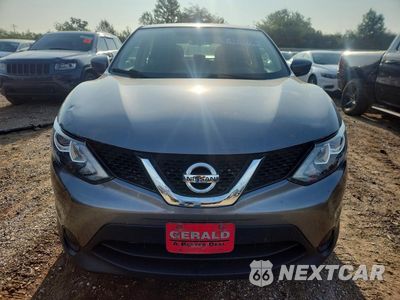 Piąte zdjęcie samochodu w środku: 2017 NISSAN ROGUE SPORT SL VIN:JN1BJ1CR0HW140342 - miniatura