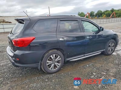 Trzecie zdjęcie samochodu z tyłu: 2017 NISSAN PATHFINDER SL VIN:5N1DR2MM7HC658338 - miniatura
