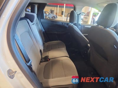 Zdjęcie 11 z 13 samochodu: 2022 FORD ESCAPE SE VIN:1FMCU9G69NUC03013 - miniatura