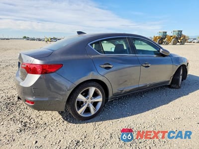 Trzecie zdjęcie samochodu z tyłu: 2013 ACURA ILX 20 PREMIUM VIN:19VDE1F5XDE001092 - miniatura