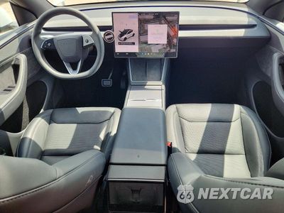 Zdjęcie 8 z 14 samochodu: 2026 TESLA MODEL Y VIN:7SAYGDED5TA664639 - miniatura