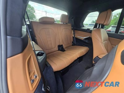 Zdjęcie 9 z 10 samochodu: 2020 BMW X7 XDRIVE40I VIN:5UXCW2C03L9A00871 - miniatura