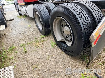 Zdjęcie 14 z 14 samochodu: 2000 INTERNATIONAL 9400I SEMI TRUCK VIN:2HSCHAER7YC057939 - miniatura