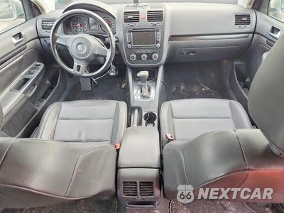 Zdjęcie 8 z 12 samochodu: 2010 VOLKSWAGEN JETTA SE VIN:3VWRZ7AJ9AM042255 - miniatura