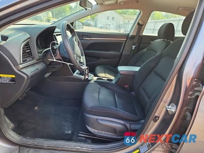 Zdjęcie 7 z 13 samochodu: 2018 HYUNDAI ELANTRA SEL VIN:5NPD84LF5JH374688 - miniatura
