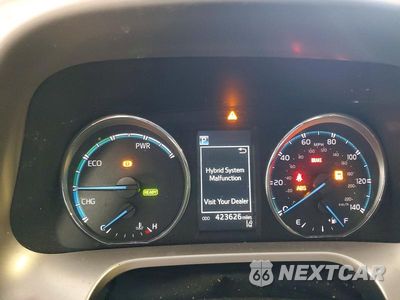 Zdjęcie 9 z 13 samochodu: 2017 TOYOTA RAV4 HYBRID XLE VIN:JTMRJREV9HD095790 - miniatura