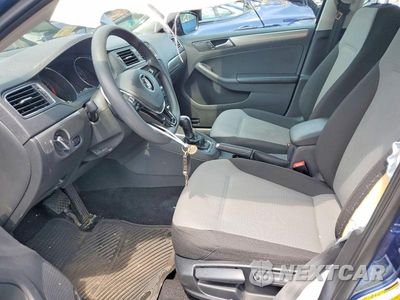 Zdjęcie 7 z 12 samochodu: 2018 VOLKSWAGEN JETTA S VIN:3VW2B7AJ7JM246851 - miniatura