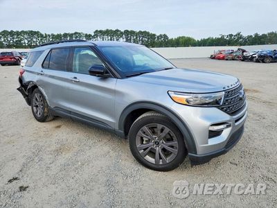 Czwarte zdjęcie samochodu z boku: 2023 FORD EXPLORER XLT VIN:1FMSK7DH3PGC12335 - miniatura