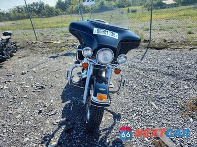 Drugie zdjęcie samochodu z przodu: 2003 HARLEY-DAVIDSON FLHTCUI SHRINE VIN:1HD1FLW163Y636091 - miniatura