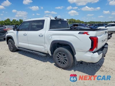 Drugie zdjęcie samochodu z przodu: 2025 TOYOTA TUNDRA SR5 VIN:5TFLA5AB6SX041623 - miniatura