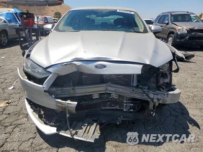 Piąte zdjęcie samochodu w środku: 2017 FORD FUSION SE HYBRID VIN:3FA6P0LU3HR164039 - miniatura
