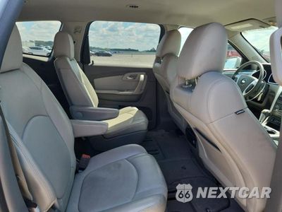 Zdjęcie 11 z 13 samochodu: 2011 CHEVROLET TRAVERSE LT VIN:1GNKVJED1BJ292001 - miniatura