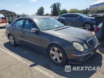 Czwarte zdjęcie samochodu z boku: 2004 MERCEDES-BENZ E 320 VIN:WDBUF65J24A439588 - miniatura