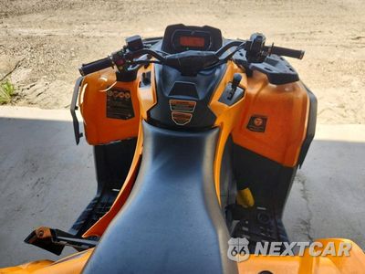 Piąte zdjęcie samochodu w środku: 2020 CAN-AM OUTLANDER ATV VIN:3JBLGAU29LJ000269 - miniatura