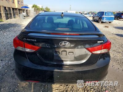 Zdjęcie 6 z 12 samochodu: 2013 HYUNDAI ELANTRA LIMITED VIN:5NPDH4AE2DH339167 - miniatura