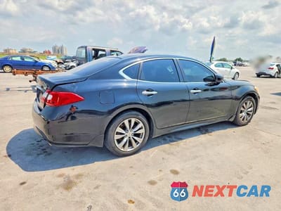 Trzecie zdjęcie samochodu z tyłu: 2014 INFINITI Q70 3.7 VIN:JN1BY1AP5EM260092 - miniatura