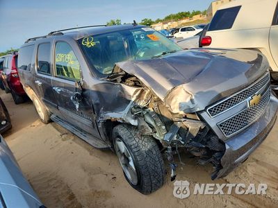 Czwarte zdjęcie samochodu z boku: 2013 CHEVROLET SUBURBAN K1500 LT VIN:1GNSKJE79DR291931 - miniatura