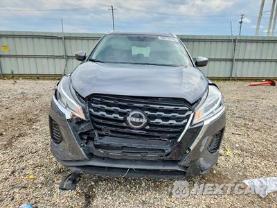 Piąte zdjęcie samochodu w środku: 2024 NISSAN KICKS SV VIN:3N1CP5CV7RL499671 - miniatura