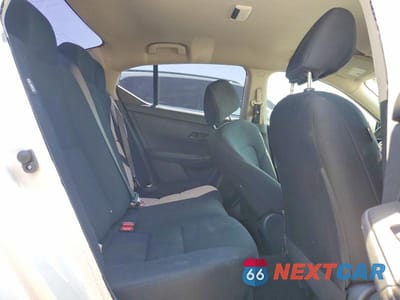 Zdjęcie 10 z 13 samochodu: 2024 NISSAN SENTRA S VIN:3N1AB8BV8RY215282 - miniatura