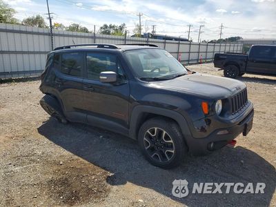 Czwarte zdjęcie samochodu z boku: 2017 JEEP RENEGADE TRAILHAWK VIN:ZACCJBCB7HPF93297 - miniatura