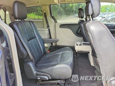 Zdjęcie 11 z 13 samochodu: 2014 CHRYSLER TOWN & COUNTRY TOURING VIN:2C4RC1BG0ER207208 - miniatura