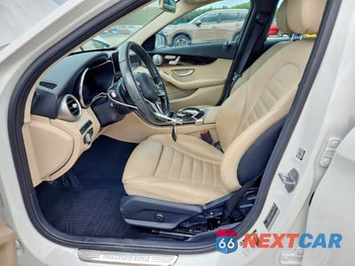 Zdjęcie 7 z 13 samochodu: 2020 MERCEDES-BENZ C 300 VIN:W1KWF8DB9LR602985 - miniatura