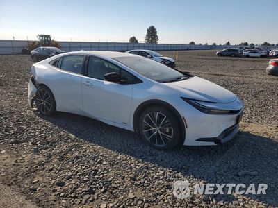 Czwarte zdjęcie samochodu z boku: 2024 TOYOTA PRIUS XLE VIN:JTDADABU2R3007574 - miniatura